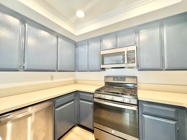 939 W 19th St in Costa Mesa, CA - Building Photo - Building Photo