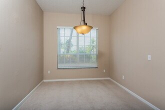 13542 Weyburne Dr in Delray Beach, FL - Building Photo - Building Photo