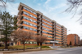 Caravel in Kingston, ON - Building Photo - Building Photo