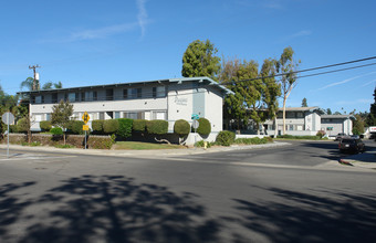 Bradford Apartments in Camarillo, CA - Building Photo - Building Photo