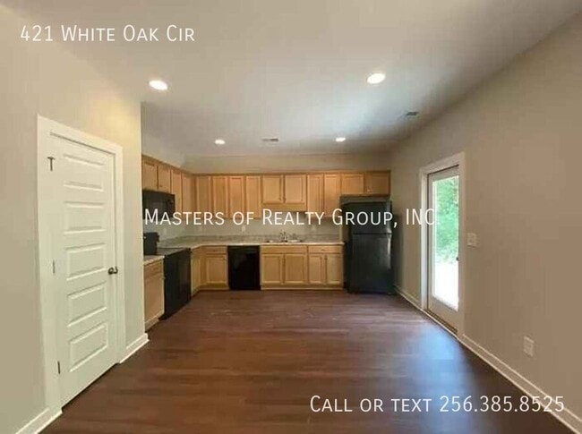421 White Oak Cir in Lincoln, AL - Building Photo - Building Photo