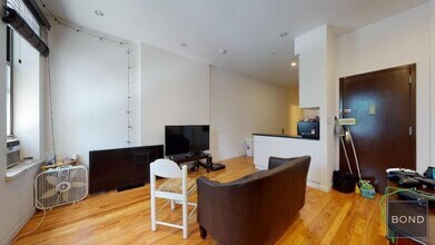 1413 2nd Ave in New York, NY - Building Photo - Building Photo