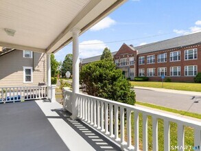 171 Bassett St in New Britain, CT - Building Photo - Building Photo