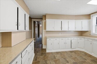 4114 E Washington St in Indianapolis, IN - Building Photo - Building Photo