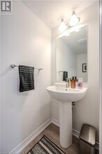 32 REVERIE Wy in Kitchener, ON - Building Photo - Building Photo