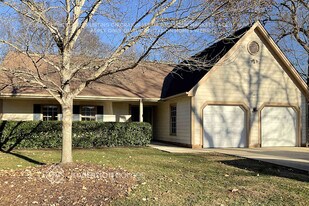 12211 Windus Ct in Charlotte, NC - Building Photo