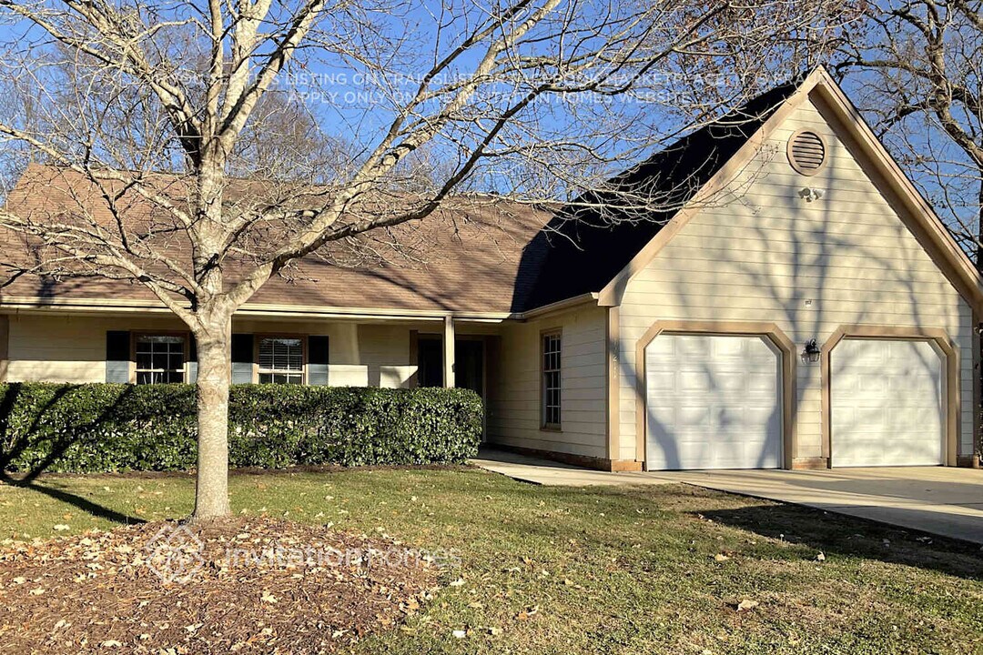 12211 Windus Ct in Charlotte, NC - Building Photo