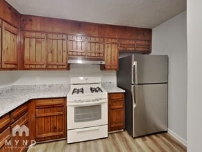 5782 Northfield Ct in Ellenwood, GA - Building Photo - Building Photo