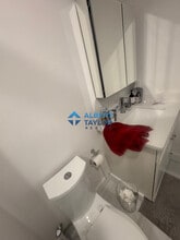 155 Everett St in Boston, MA - Foto de edificio - Building Photo