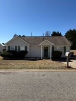 325 Honor Rd in Duncan, SC - Building Photo