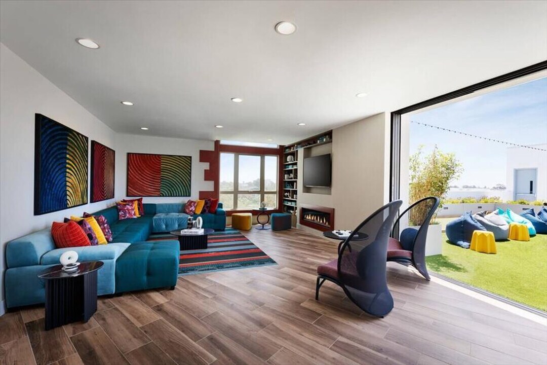 635 Robinson Ave in San Diego, CA - Building Photo