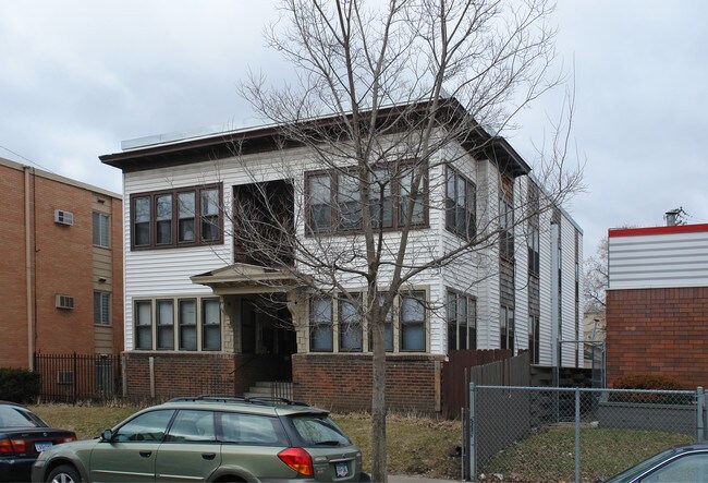 3012 Aldrich Ave S in Minneapolis, MN - Building Photo - Building Photo