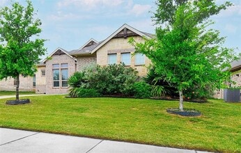 1106 Silver Oak Dr in Mansfield, TX - Building Photo - Building Photo