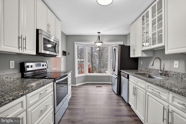 4071 Championship Ct