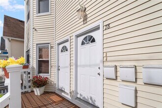 28 Frederick St in Providence, RI - Building Photo - Building Photo
