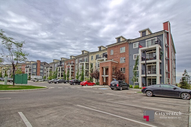 property at 279-5279 Copperpond Cmn S E