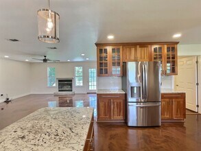 14132 Lumpkin Rd in Gulfport, MS - Building Photo - Building Photo