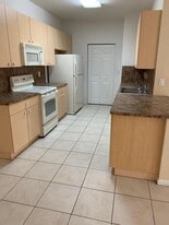 3565 Forest Hill Blvd in West Palm Beach, FL - Building Photo