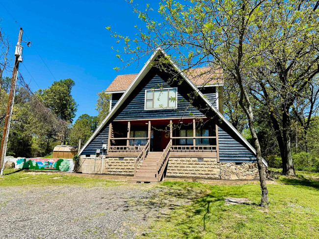 2711 Skyline Dr in Russellville, AR - Foto de edificio - Building Photo