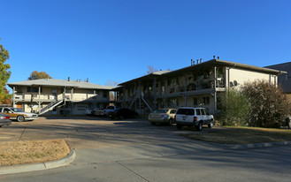 3701 S Indianapolis Ave Apartments