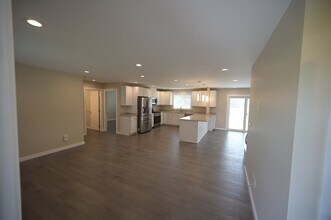 131 Village Ln in Sequim, WA - Building Photo - Building Photo