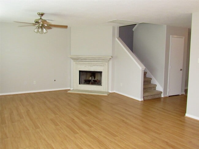 property at 3231 Stoneydale Ln