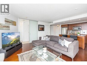 1255 Seymour St in Vancouver, BC - Building Photo - Building Photo