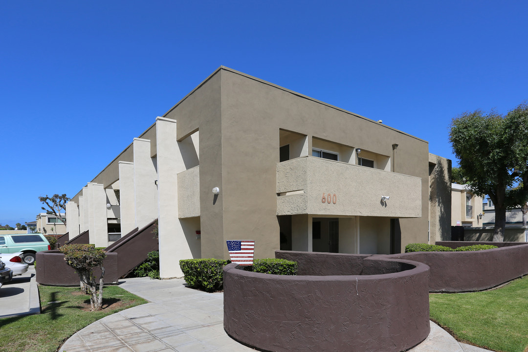 600 Emory St in Imperial Beach, CA - Building Photo