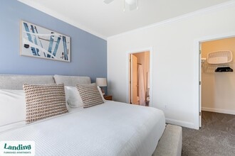 2118 Silvercrest Dr in Myrtle Beach, SC - Foto de edificio - Building Photo