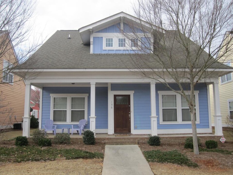 136 Magnolia Bluff Dr in Athens, GA - Building Photo