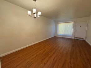 743 Southview Rd, Unit B in Arcadia, CA - Building Photo - Building Photo