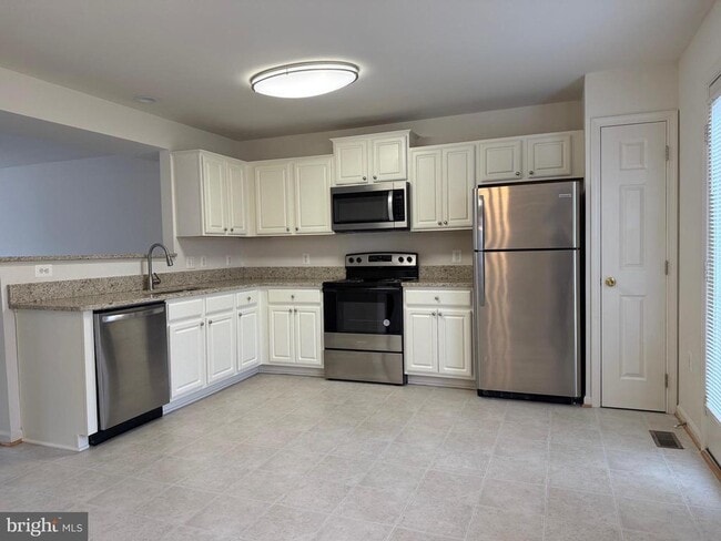 109 Merrill Ct in Stafford, VA - Building Photo - Building Photo