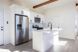 50 Ashburton St in Providence, RI - Building Photo - Building Photo