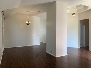 4725 Park Bend Dr in Fort Worth, TX - Building Photo - Building Photo