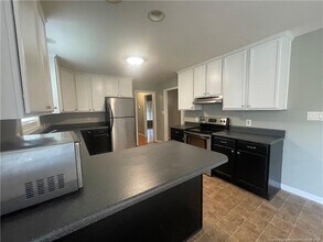 596 E Lake Ridge Rd in Raeford, NC - Building Photo - Building Photo