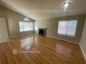 5085 Wagon Wheel Way in Antioch, CA - Foto de edificio - Building Photo