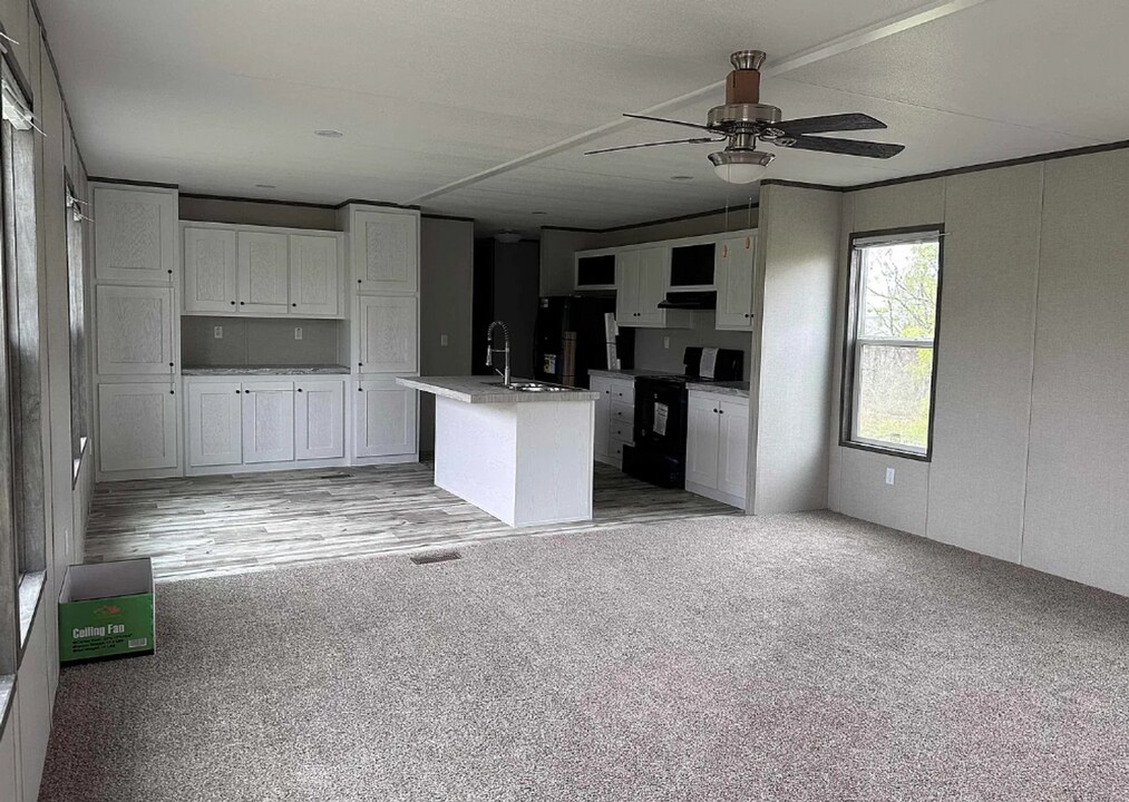 279 Meadow in Bullard, TX - Foto de edificio