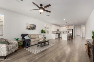 20264 W Montecito Ave in Litchfield Park, AZ - Building Photo - Building Photo