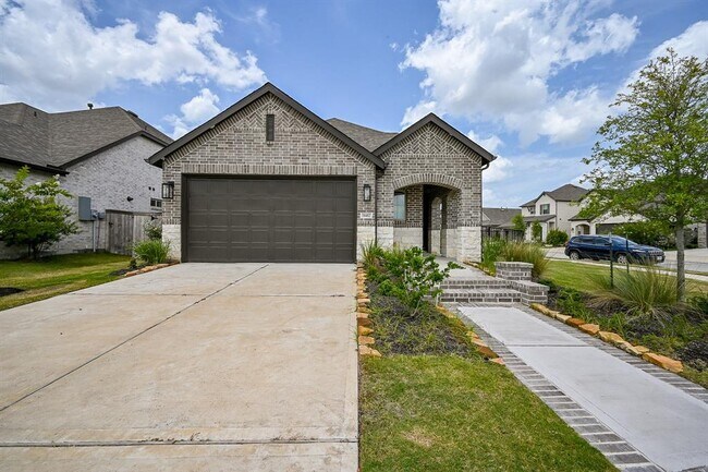 property at 18402 Mesquite Flts Trl