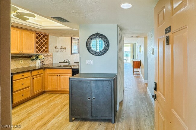 8400 Estero Blvd in Fort Myers Beach, FL - Building Photo - Building Photo