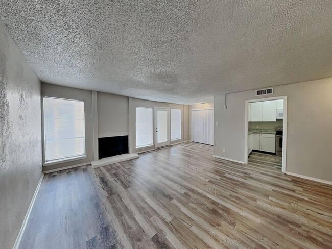 5534 Boca Raton Blvd in Fort Worth, TX - Building Photo - Building Photo