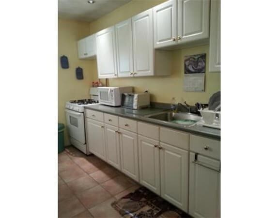 3 Gardner Pl in Boston, MA - Building Photo - Building Photo