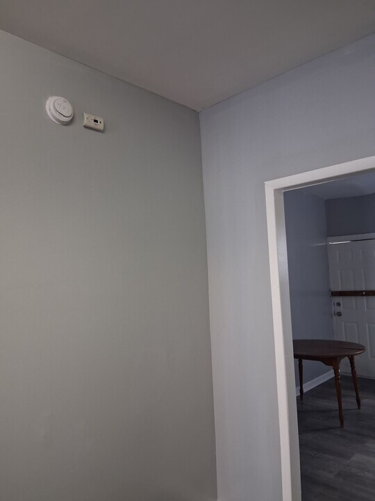 2426 E Lafayette Ave in Baltimore, MD - Building Photo