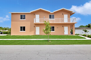 1521 N 23rd Ave, Unit Unit #3 - Second Floor in Hollywood, FL - Building Photo