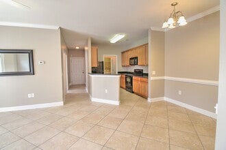 2077 Silvercrest Dr, Unit C in Myrtle Beach, SC - Foto de edificio - Building Photo