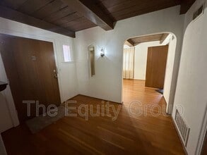 1801 Riverside St in Kingsburg, CA - Building Photo - Building Photo