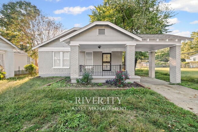property at 703 Baltic St