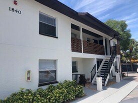 Artisan Cove Apartments in Sarasota, FL - Building Photo