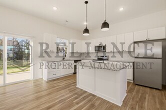 731 Elmwood St in Park City, KS - Building Photo - Building Photo