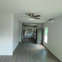 2826 Alaska Ave in Dallas, TX - Building Photo - Building Photo